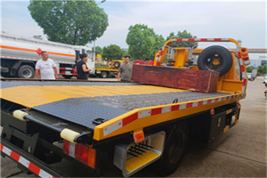 色达附近拖车电话号码服务